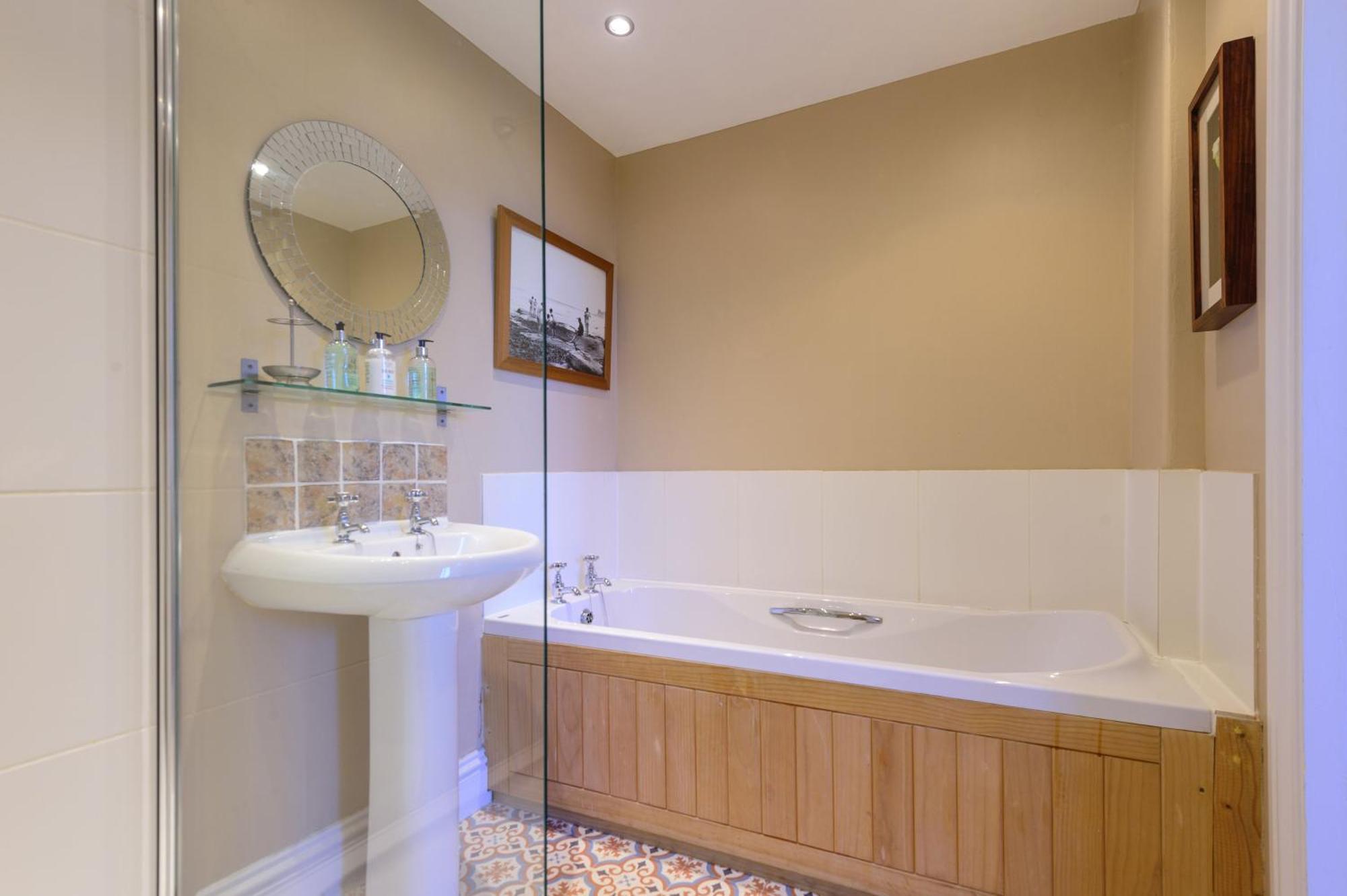 Hillcrest Whitby Bed & Breakfast Екстериор снимка