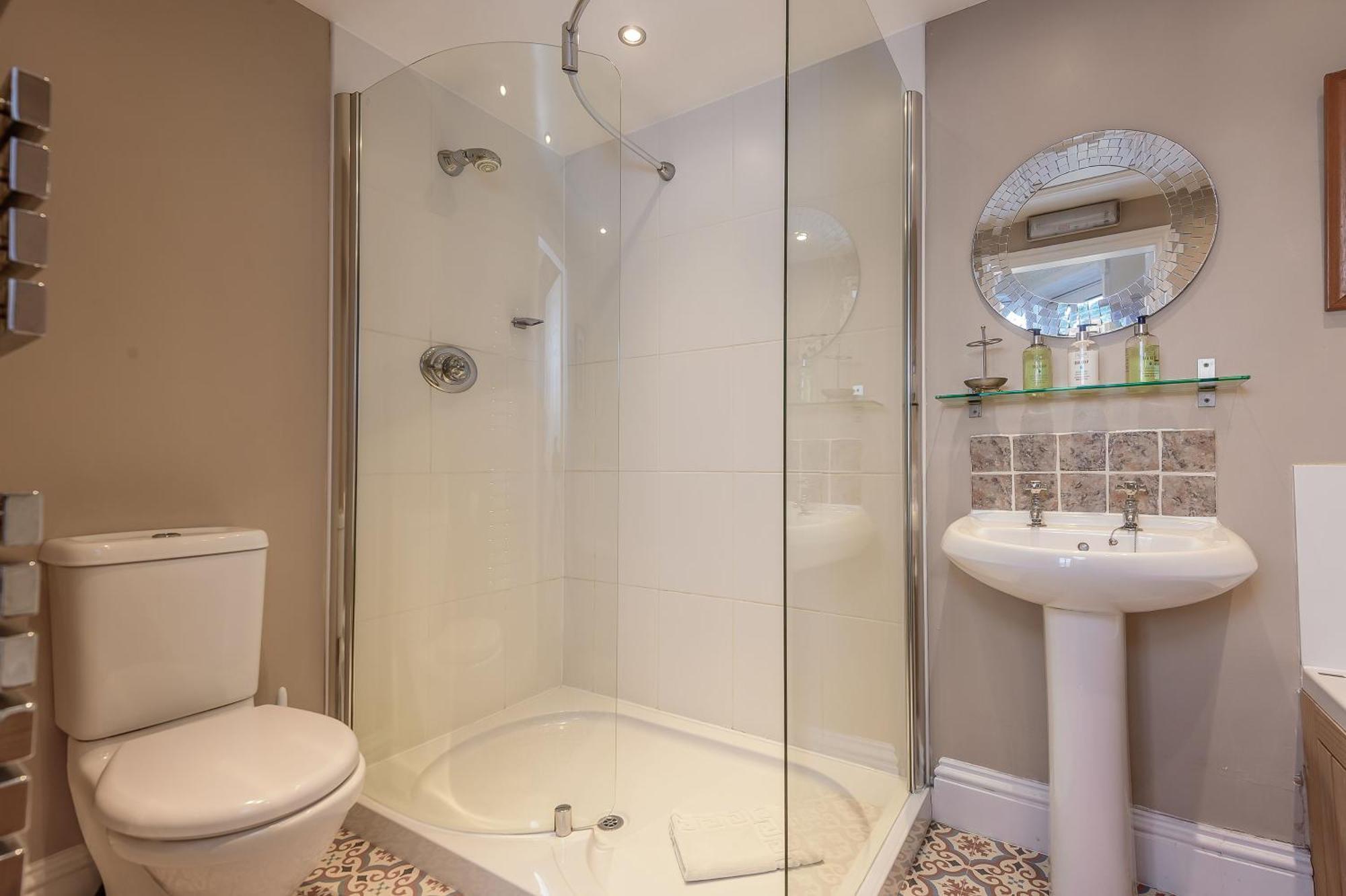 Hillcrest Whitby Bed & Breakfast Екстериор снимка