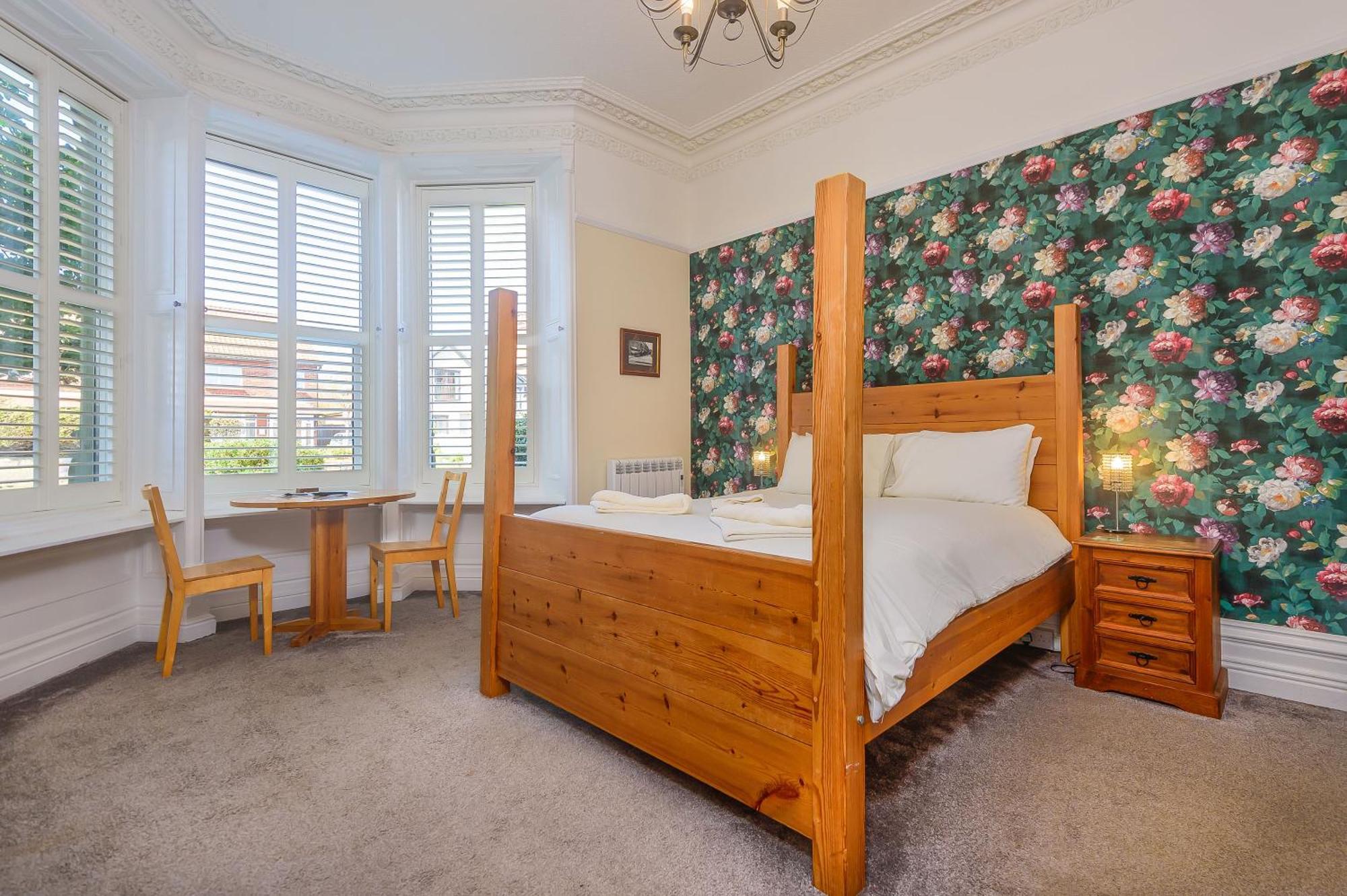 Hillcrest Whitby Bed & Breakfast Екстериор снимка